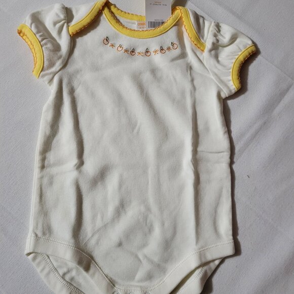Gymboree Vintage Prairie Ranch NWT 6-12 month embroidered bodysuit. Mixed Z24 - Picture 1 of 2